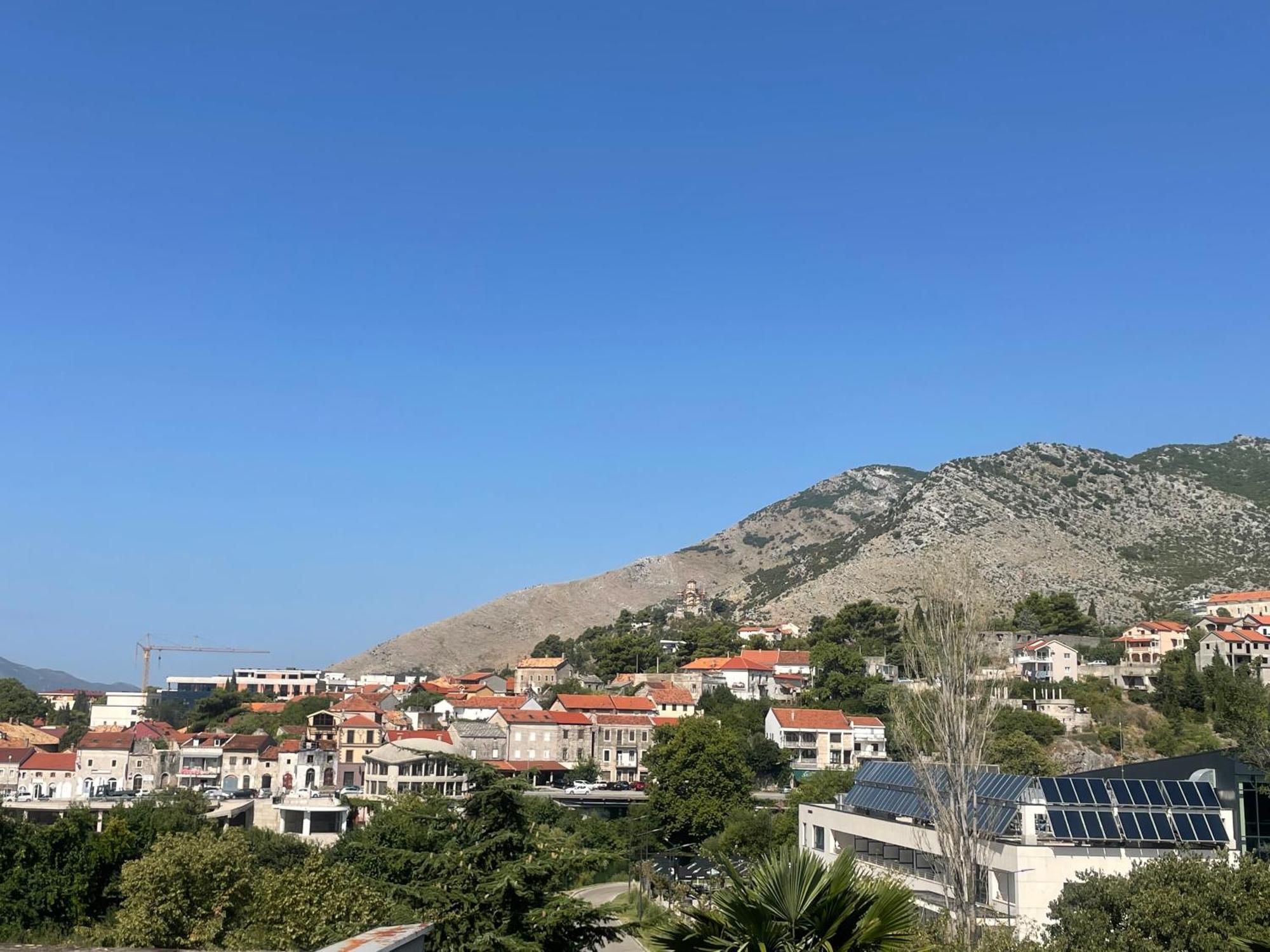 Apartman Sirena Τρέμπινιε Εξωτερικό φωτογραφία