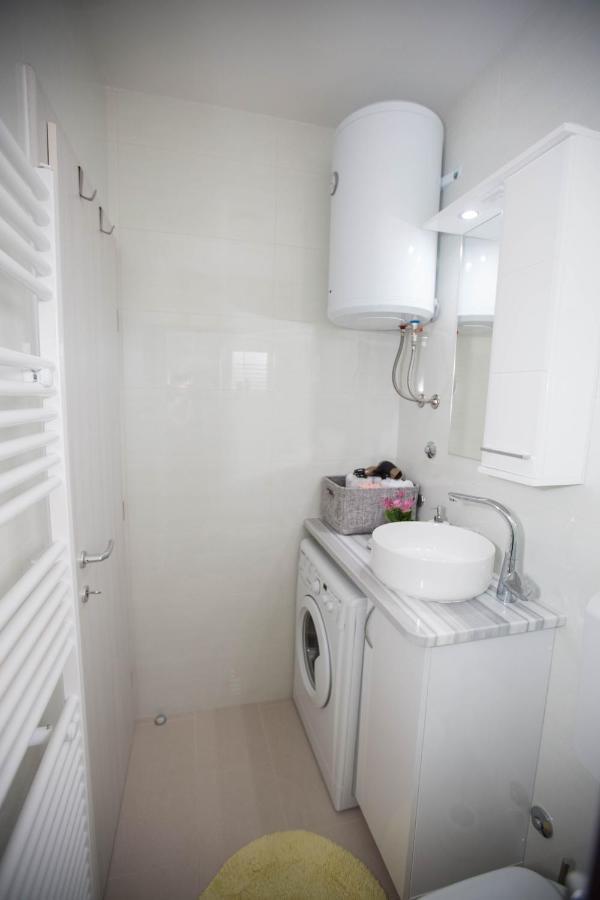 Apartman Sirena Τρέμπινιε Εξωτερικό φωτογραφία