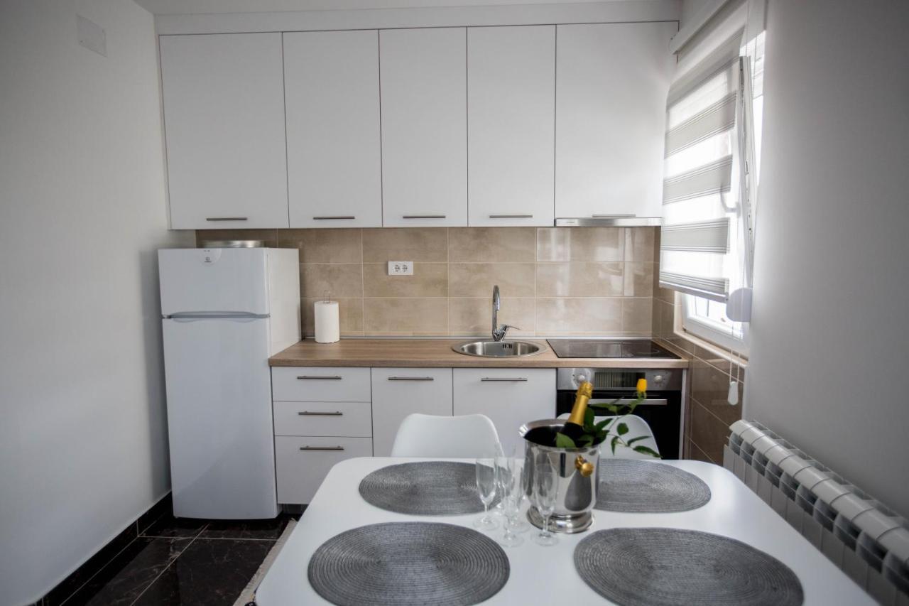 Apartman Sirena Τρέμπινιε Εξωτερικό φωτογραφία