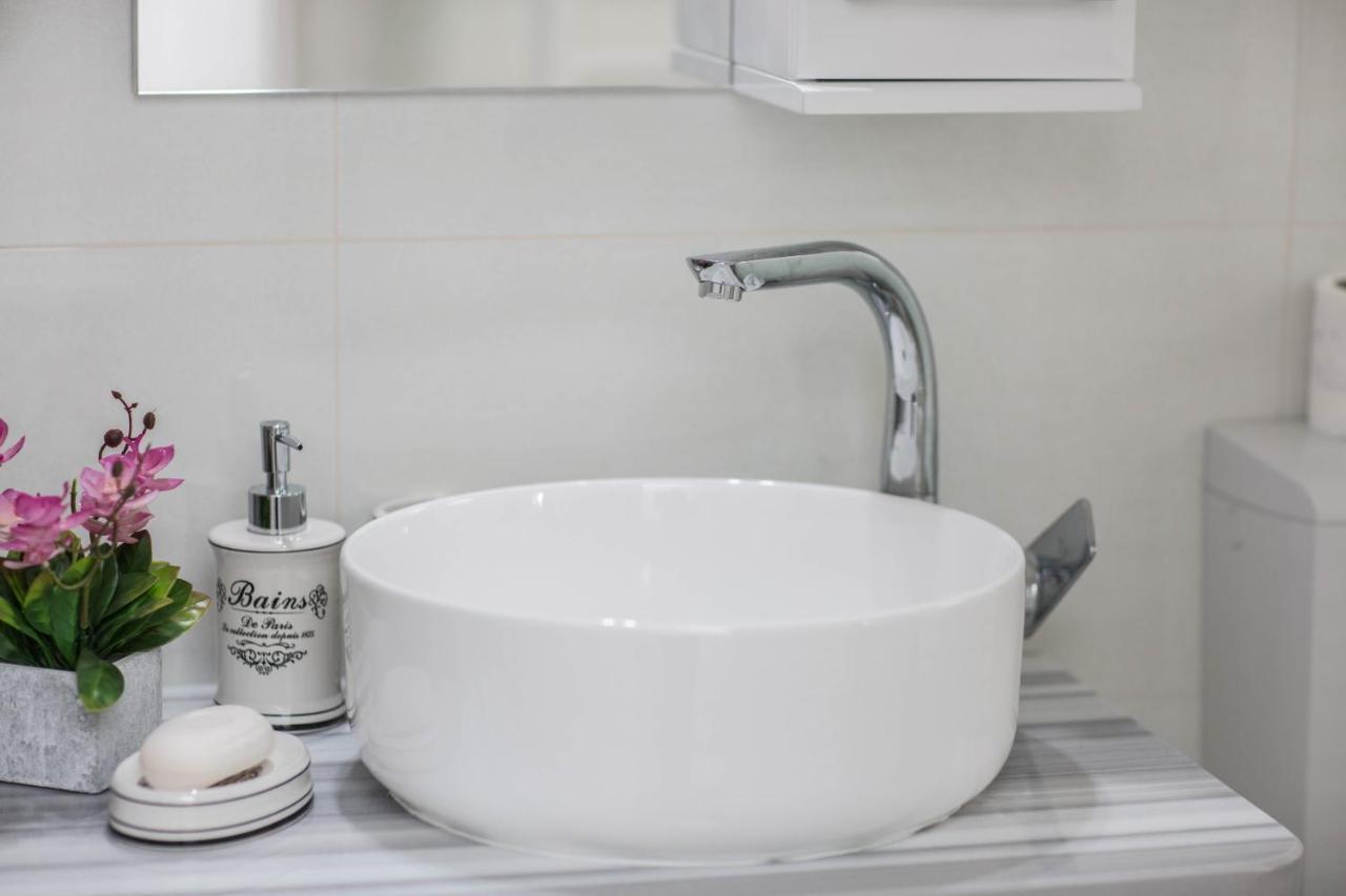 Apartman Sirena Τρέμπινιε Εξωτερικό φωτογραφία