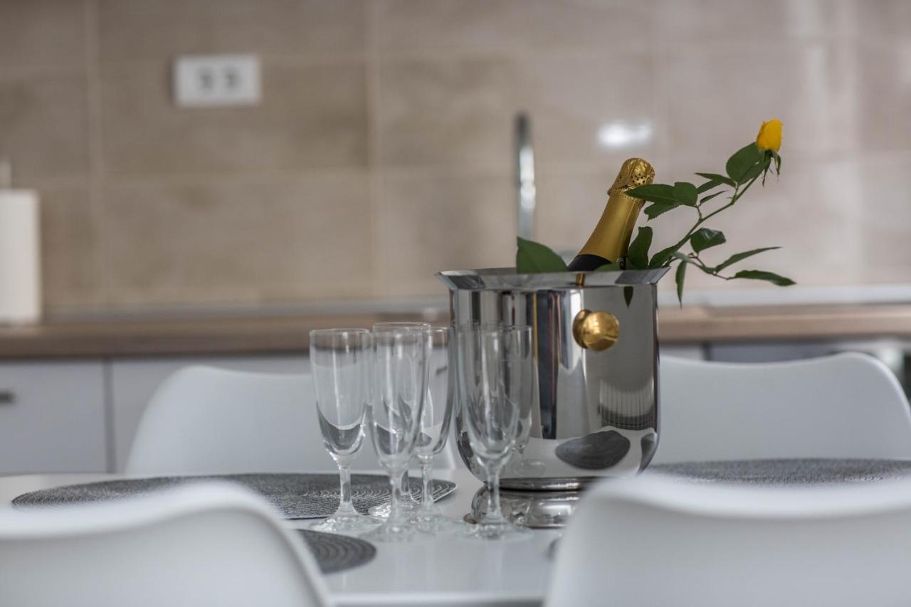 Apartman Sirena Τρέμπινιε Εξωτερικό φωτογραφία